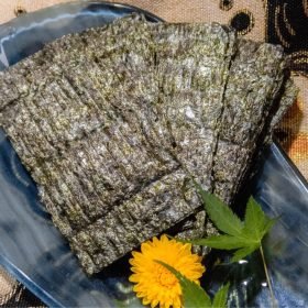 Roasted Nori Seaweed – 8pc +$1.50