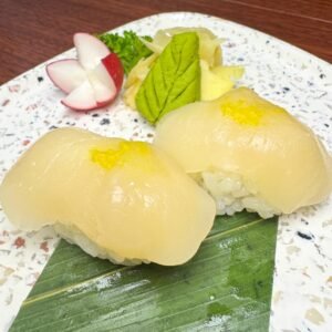 Hotate Yuzu Nigiri
